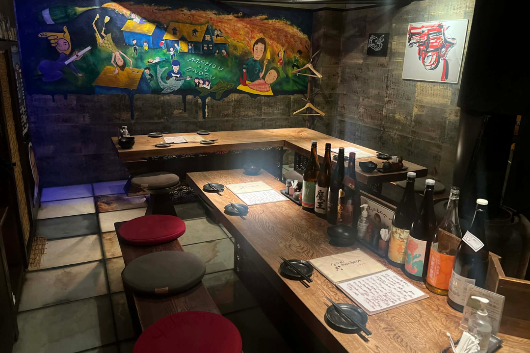 Mahou no Enogu: Johnny's Top Pick for an Authentic Local Izakaya in Tokyo