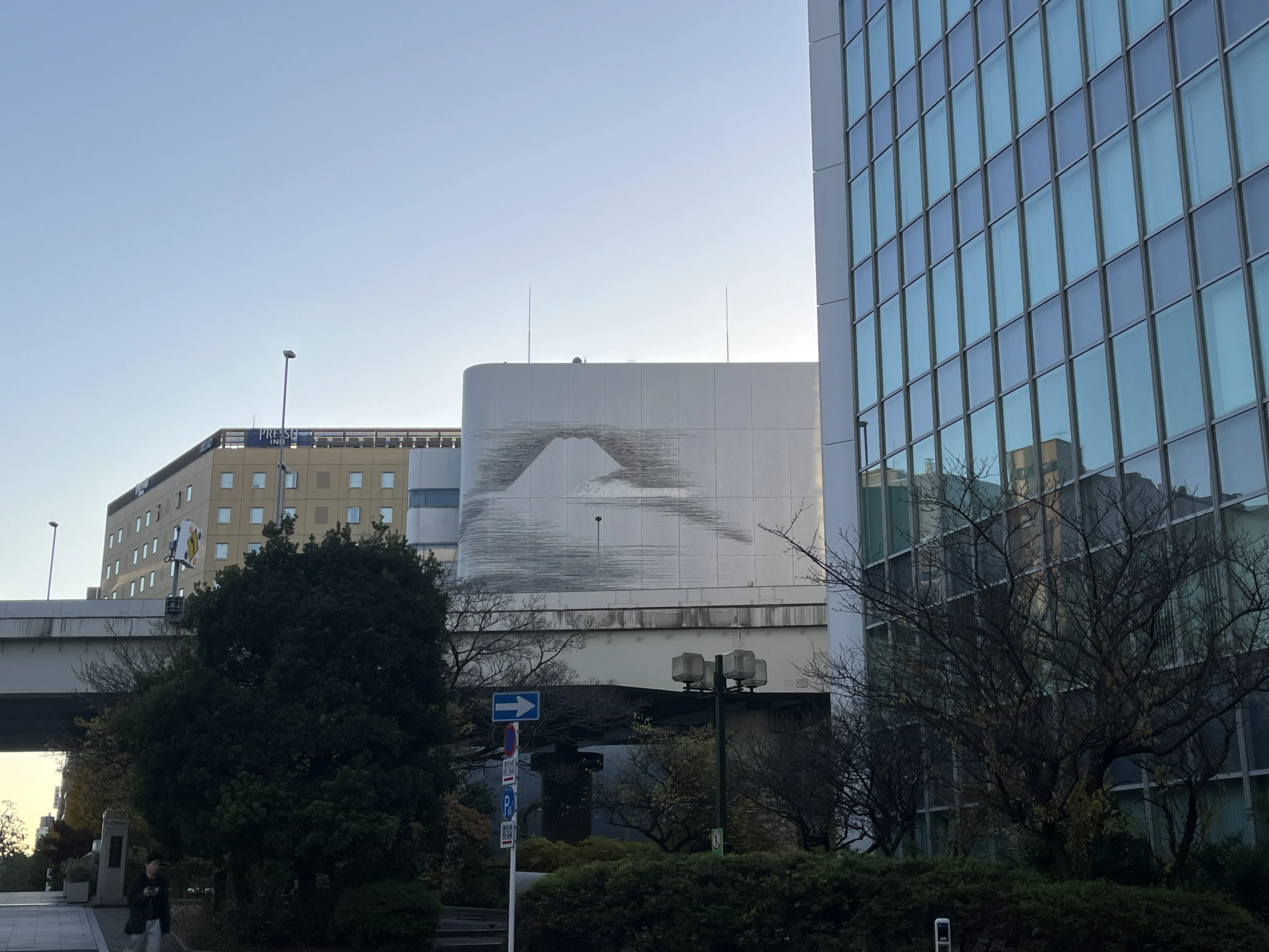 Building with Mount Fuji mural near Kayababashi